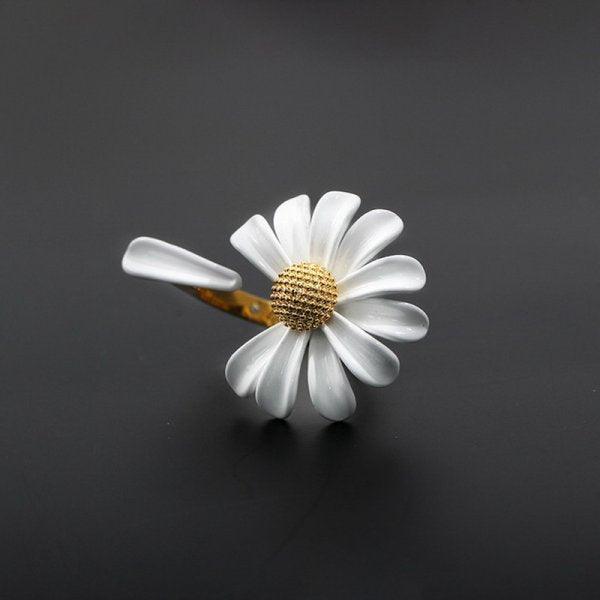 Daisy Flower Stud Jewelry – ProDeco